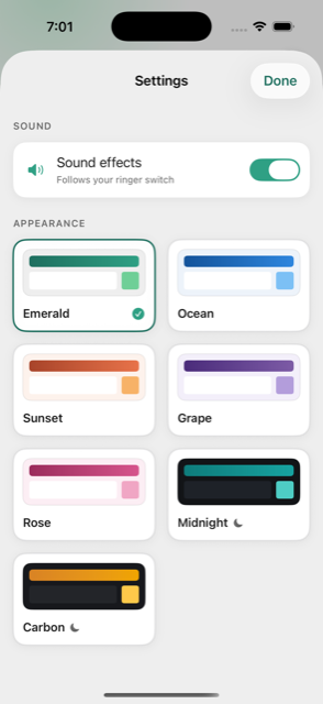 Settings screen with a sound effects toggle and the seven themes: Emerald, Ocean, Sunset, Grape, Rose, Midnight and Carbon.